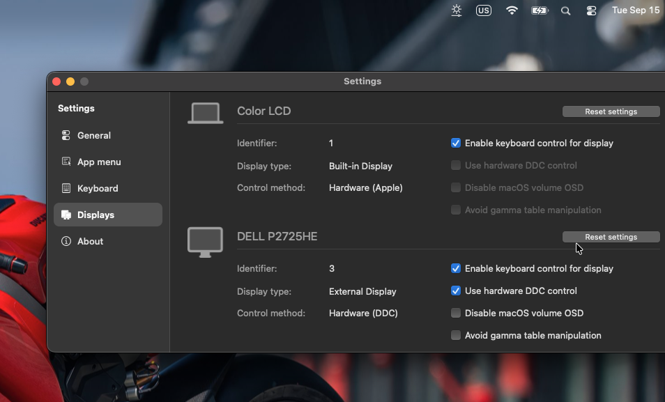 Screen Bright Settings window showing per-display DDC options and reset